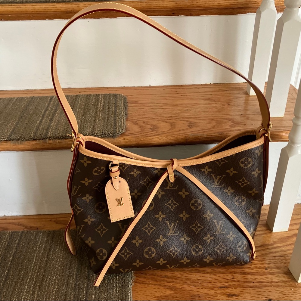 Brand new Louis Vuitton bag - never worn
